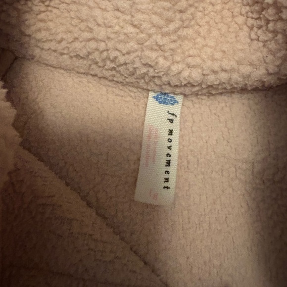 Free People Sherpa Fleece Pullover | Snap Front | Cozy Oversized | Size large - Picture 2 of 2